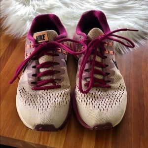 Nike | zoom structure 20